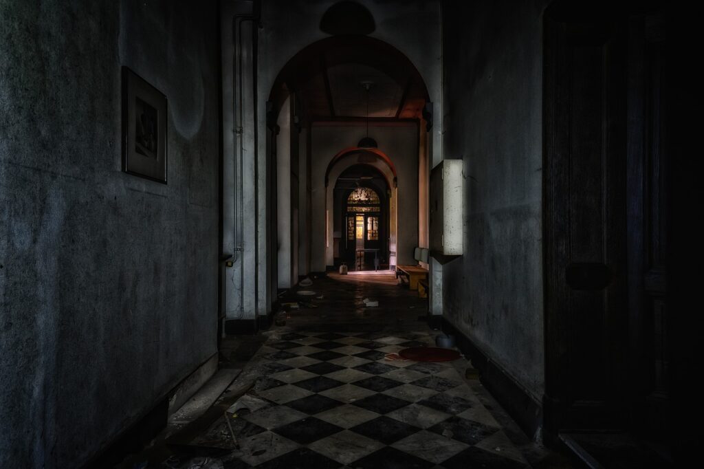 corridor-4058036-1280